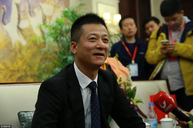 www.桃色污妞在线观看